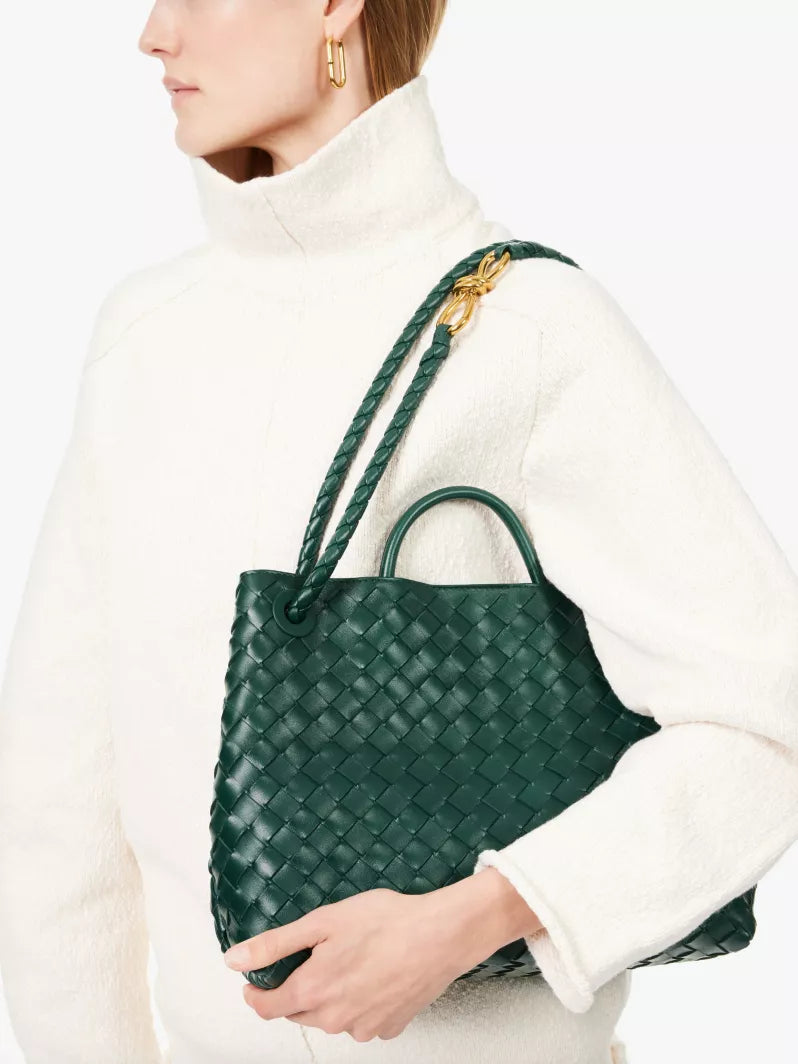 Sac bandoulière andiamo
Bôttëga Vênëta