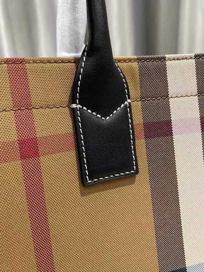 BU®BERRY Check Cotton Canvas Tote