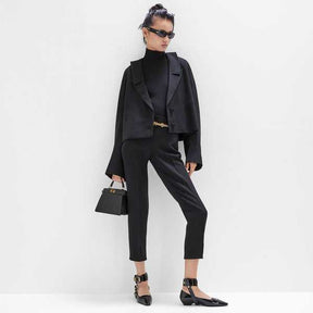 Le sac Peek@boo ISeeU est très petit Noir