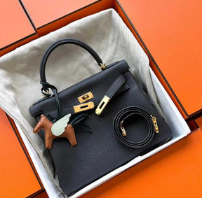 HRMS 
Kelly 28 Epsom Noir