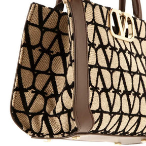Sacs fourre-tout et cabas Garavani pour femme