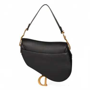 Diôr 
Sac à main Très bon état 
Noir