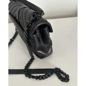 YSL Collége monogramme Sac à main Bon état 
Noir