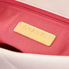 Sac à main Chanel 19 Très bon état, Blanc