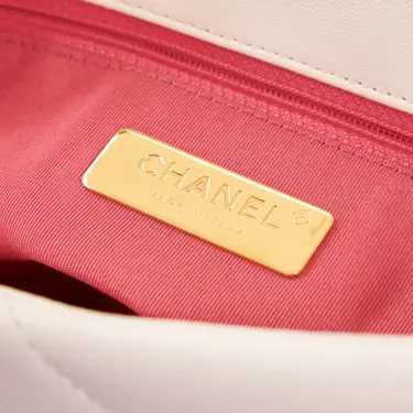 Sac à main Chanel 19 Très bon état, Blanc