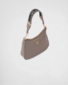 Sac à main souple à l’élégance