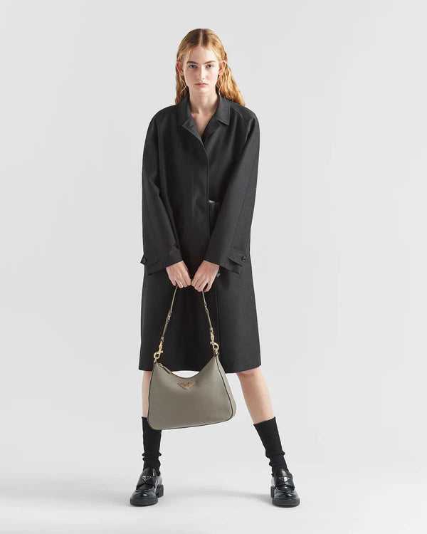 Sac à main souple à l’élégance