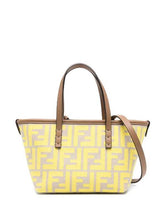 FÊNDÏ 
mini sac à main Roll en coton