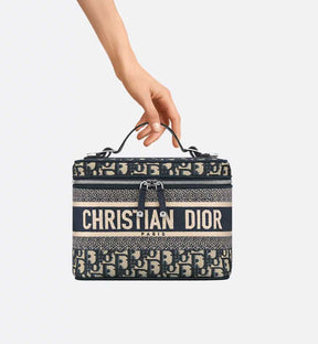 CHRISTI@N DIÔR Vanity DiorTravel