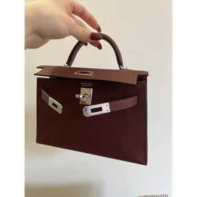 HRMS
Sac à main Kelly Mini
Rouge