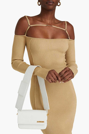 J@cquemus
Le Carinu leather shoulder bag