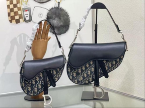 Diôr Sac Saddle Mini à bandoulière
Toile jacquard Diôr Oblique
