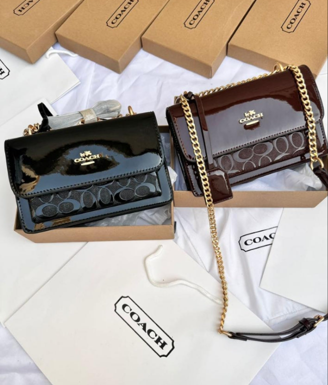 Coach Porté-croisé Klare signature