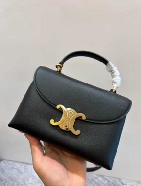 Cêlinë 
Teen Nino Bag