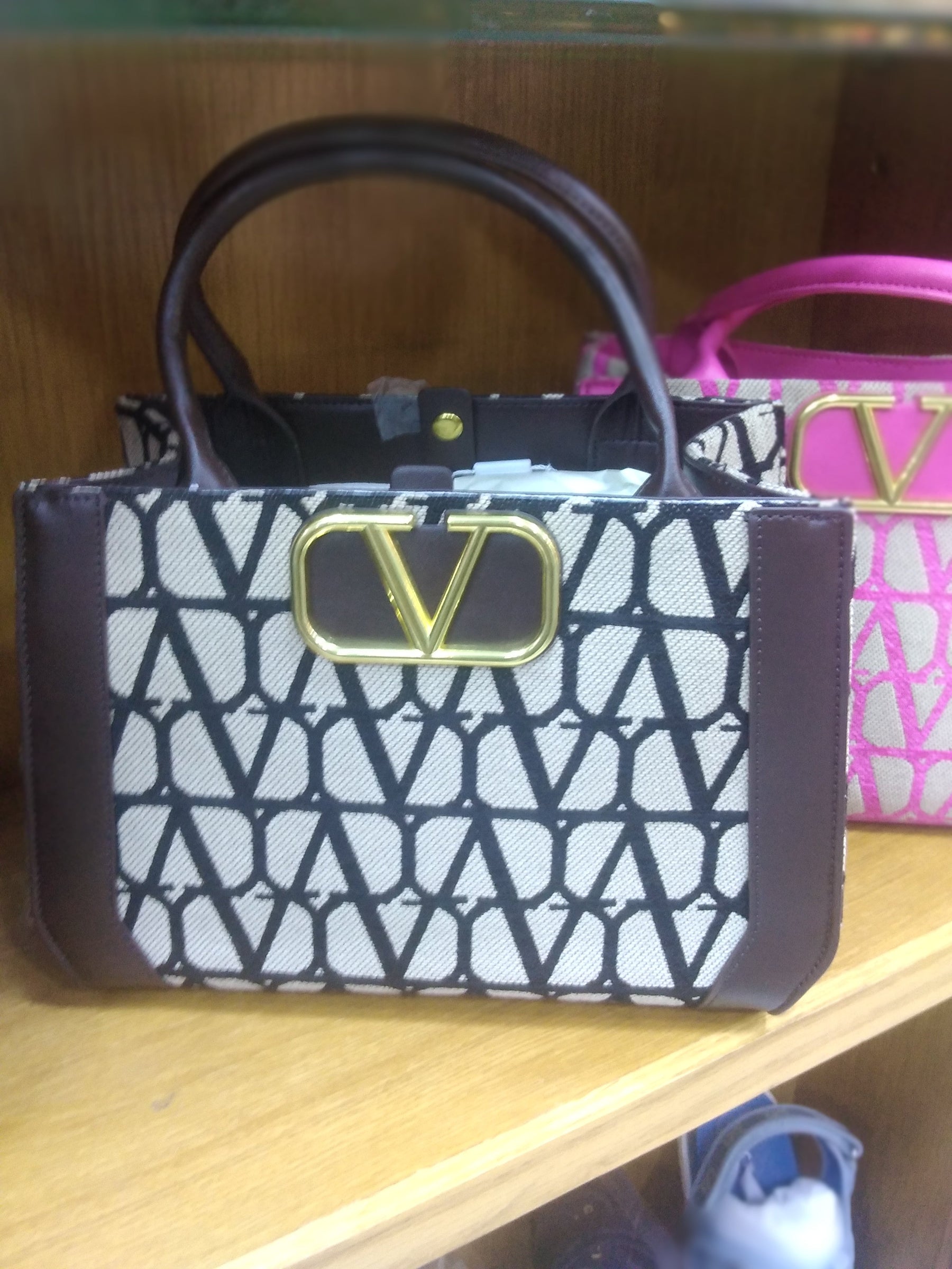 Sacs fourre-tout et cabas Garavani pour femme