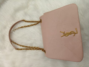 YSL JAMIE 4.3 SMALL D’AGNEAU
BLANC VINTAGE