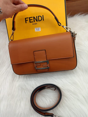 Fêndï Sac Selleria marron avec gros points