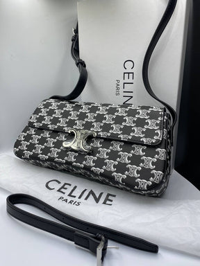 CÊLINË MEDIUM LOLA BAG in Triomphe Canvas Two-Tone