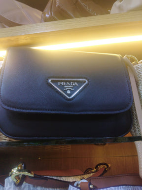 PR@DA Saffiano Sacs à main   de vachette Noir