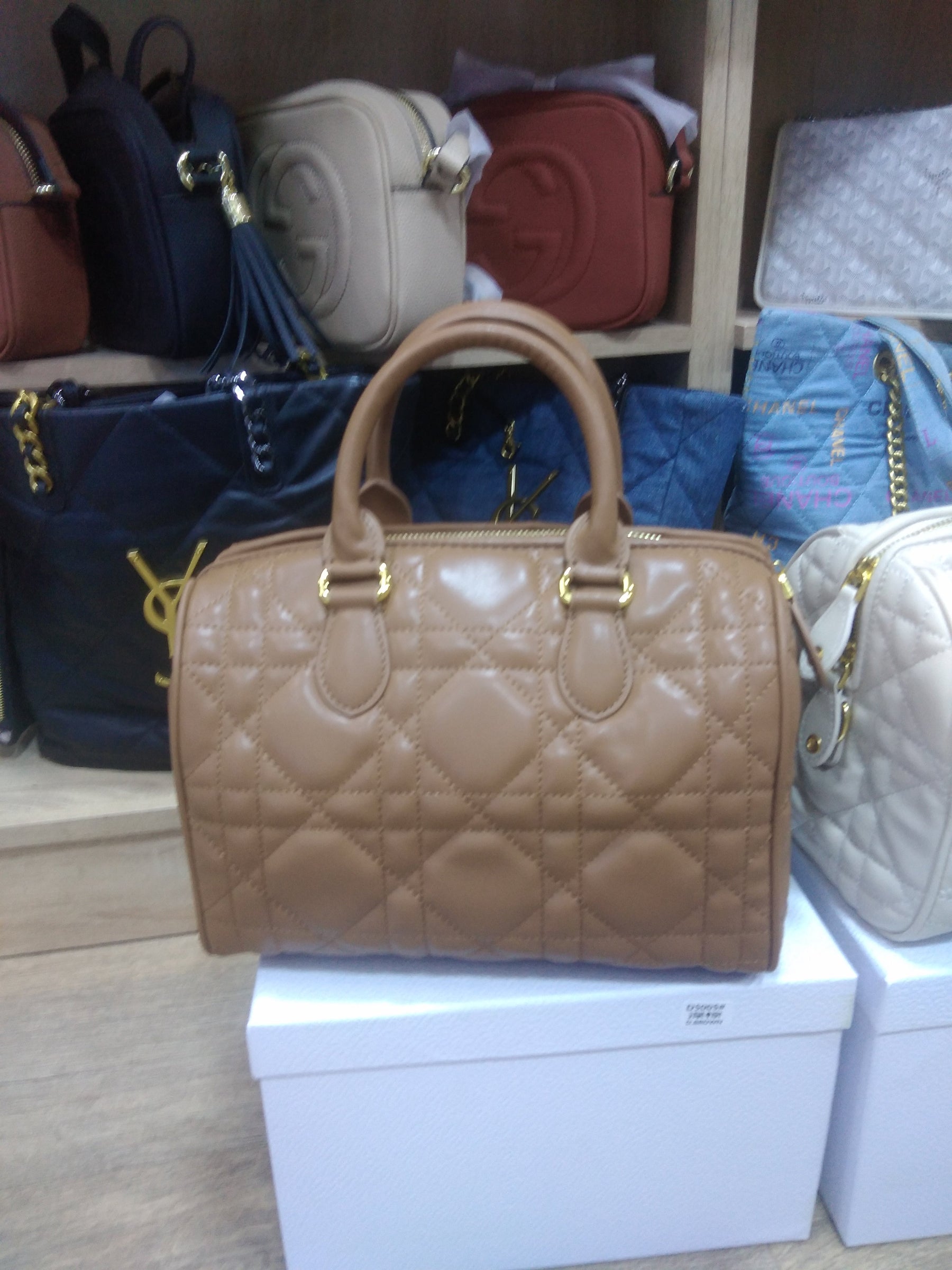Sac Di*r Groove 25