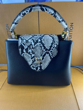 LV Sac Capucines Mini