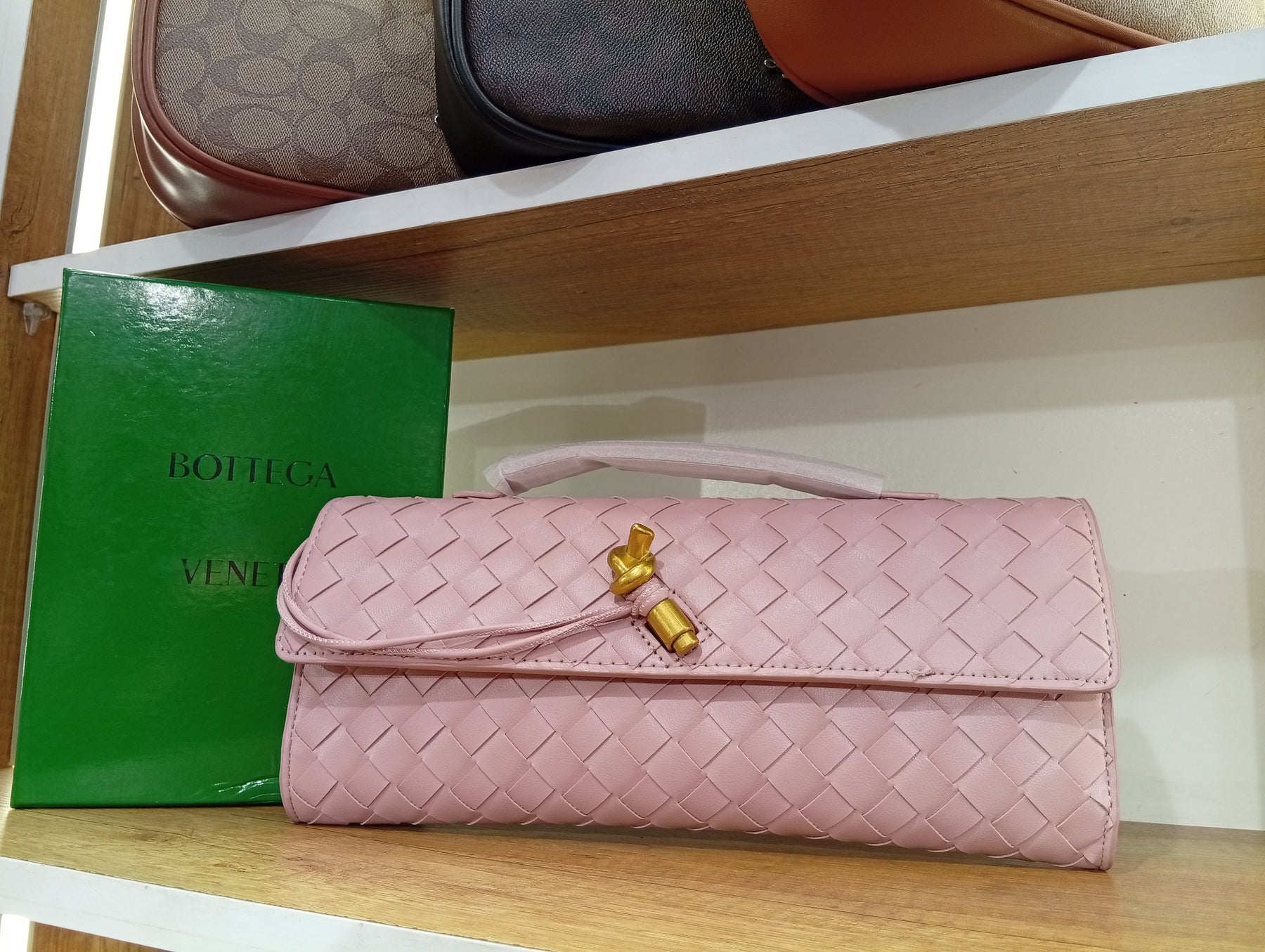 BOTTEGA VENETA Pochette longue Andiamo Intrecciato