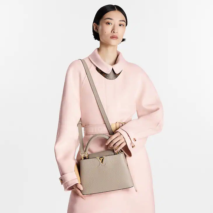 LV Capucines BB En cuir