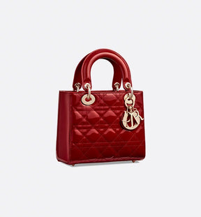 Sac Ladÿ Diôr Small de veau Cannage verni rouge cerise