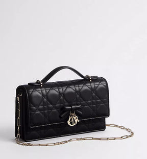 Mini sac My Dior
Cuir d'agneau Cannage noir