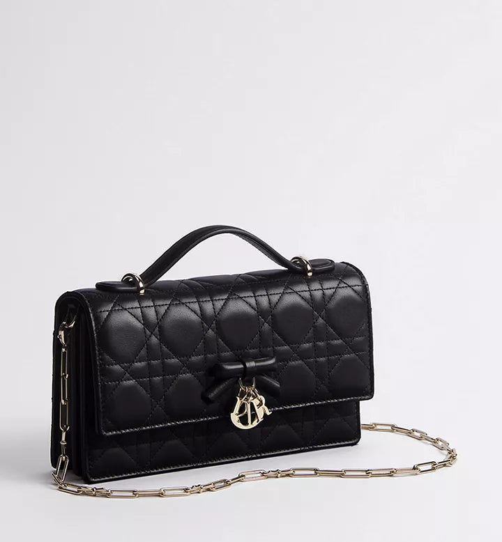 Mini sac My Dior
Cuir d'agneau Cannage noir