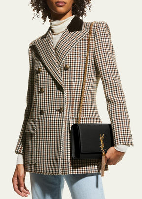 Saint Laurent Sac portefeuille Kate Medium à chaîne et pompon YSL en cuir grainé