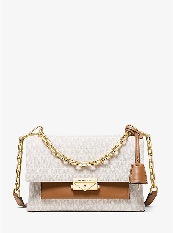 Mich@el Kors
Sac à épaule Cece de taille moyenne et à logo
