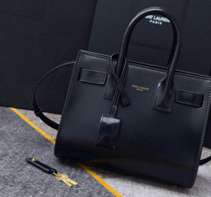 Sac à main Saint Laurent Sac De Jour Nano en cuir