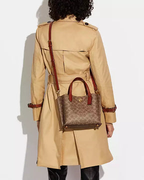Co@ch Sac fourre-tout Willow 24 po en toile Signature