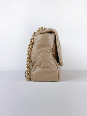 Ch@nel
Sac à main Chanel 19 
Camel