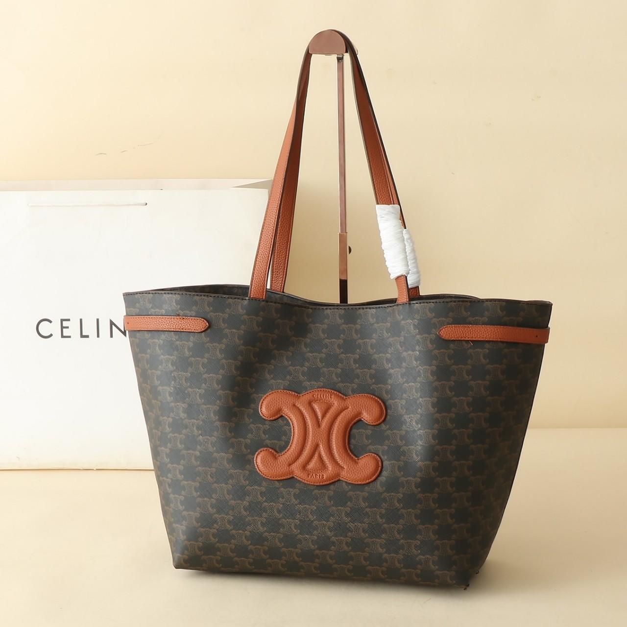 CÉLÏNÊ CABAS ANAÏS MOYEN MODELE TRIOMPHE veau grainé