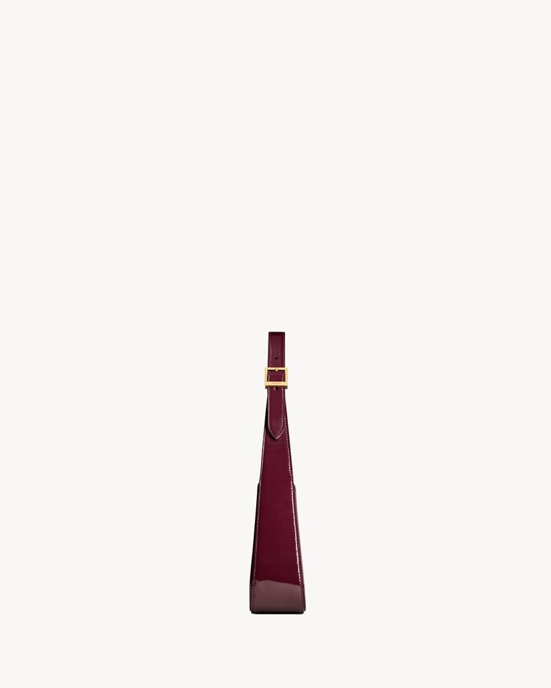YSL le 5 à 7 verni
DARK RED WINE