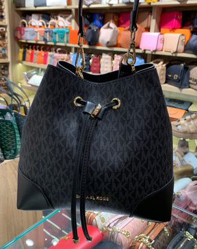 MK Outlet
Petit sac seau Mercer à logo
