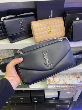 YSL CALYPSO SMALL  D'AGNEAU PLONGÉ
BLACK