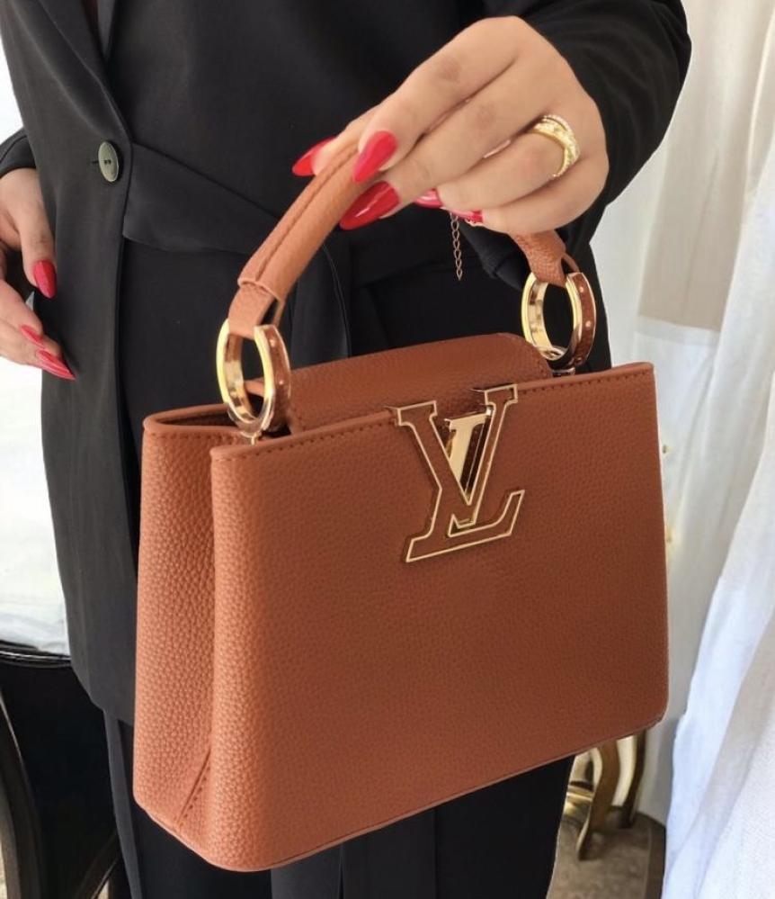 LV Sac Capucines Mini en cuir