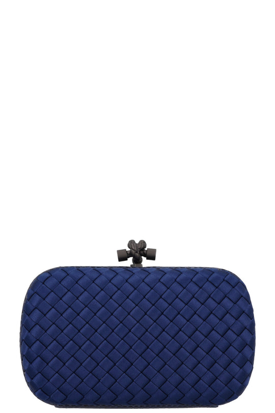 BOTTEGA VENETA Pochette Knot en peau de serpent bleue