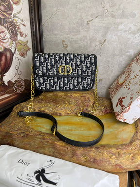 Sac 30 Montaigne Avenue
Toile jacquard Dior Oblique