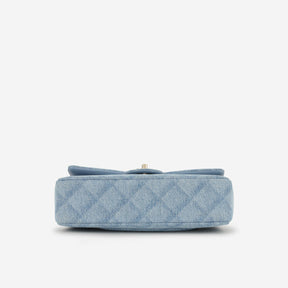 Sac Chanel Classique Moyen à Flap - Denim Trompe-l'œil | Fermoirs en Or Champagne