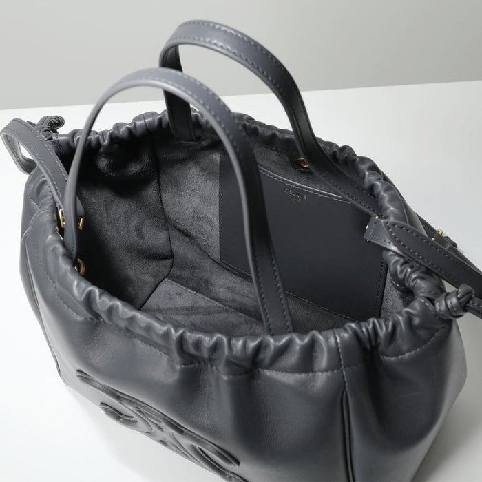 Sac à main CELINE Cabas- Sac porté épaule pour femme en cuir Triomphe