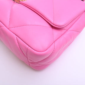 CH@NEL
CHANEL 19 bag 31 series shoulder bag AS1160