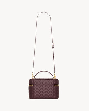 YSL GABY VANITY EN CUIR D’AGNEAU
ROUGE CABERNET