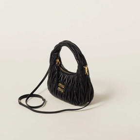MIÛ MIÜ Sac hobo Wander nappa matelassé