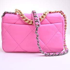 CH@NEL
CHANEL 19 bag 31 series shoulder bag AS1160