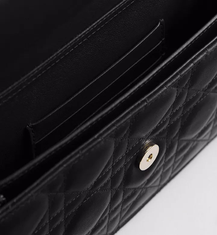 Mini sac My Dior
Cuir d'agneau Cannage noir