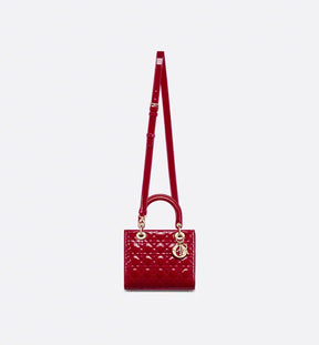 Sac Ladÿ Diôr Medium
de veau Cannage verni rouge cerise